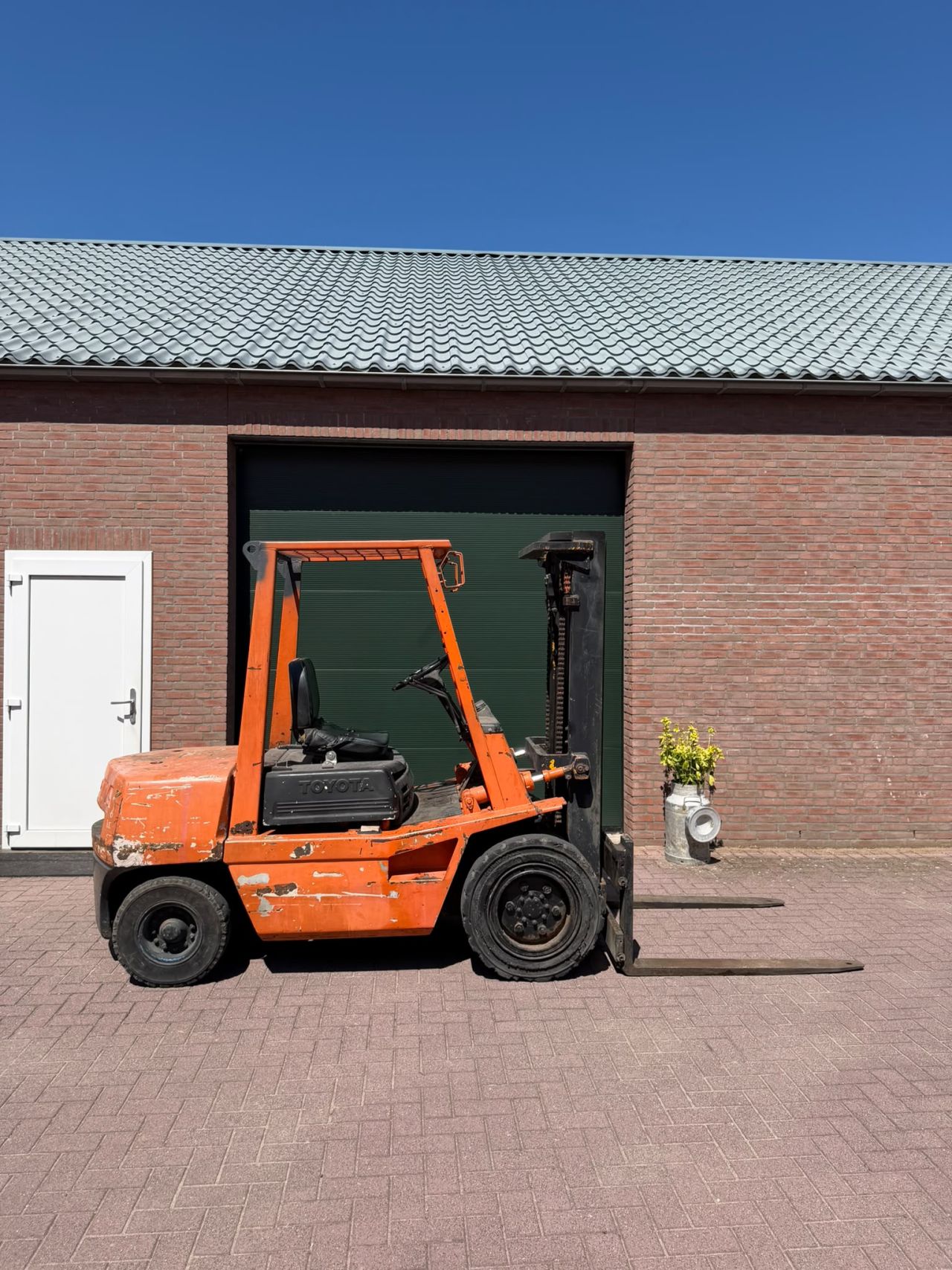 Toyota 3FD30 3000kg diesel heftruck triplomast