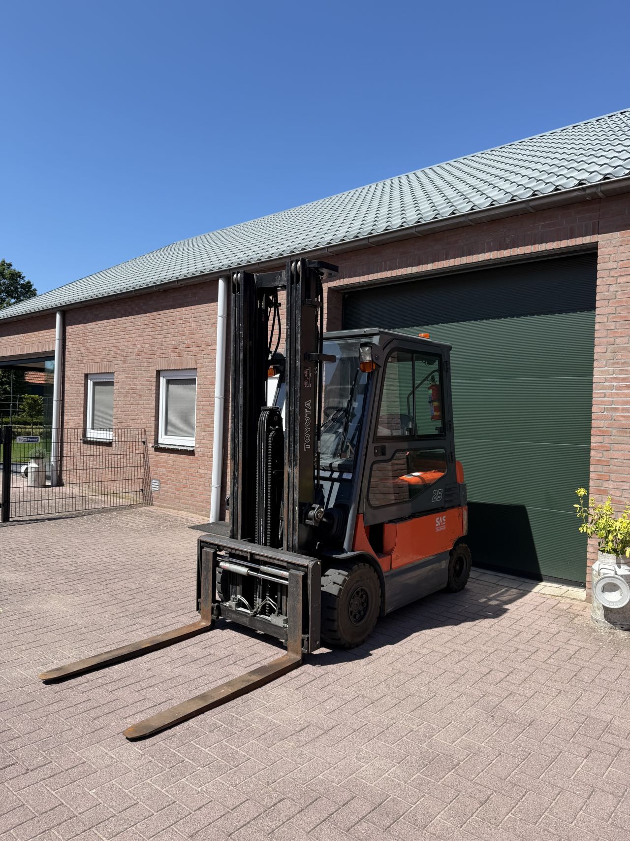 Toyota 7FBMF25 3500 uur! Triplo elektrische heftruck