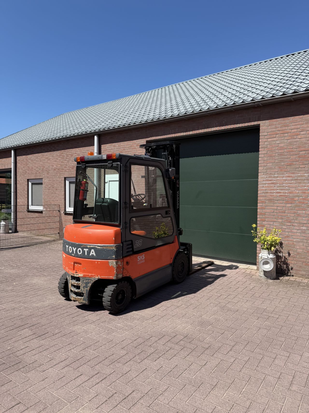 Toyota 7FBMF25 3500 uur! Triplo elektrische heftruck