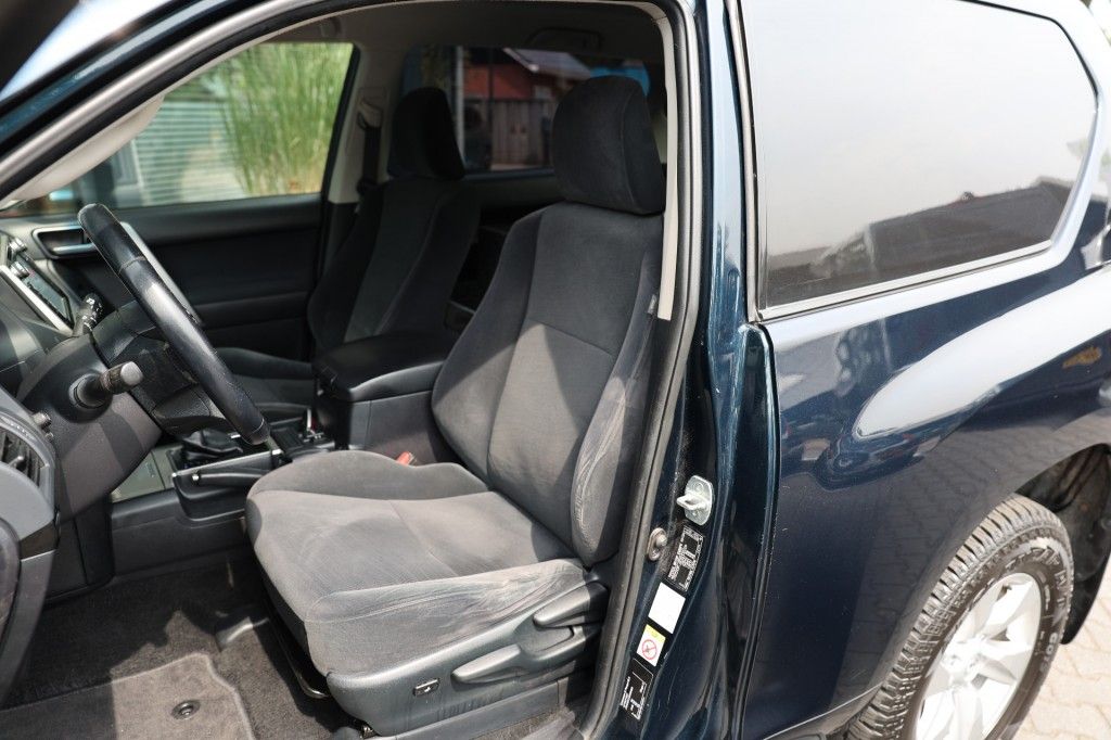 Toyota Landcruiser 150 2.8 D-4D 3DRS CHALLENGER A/T VAN