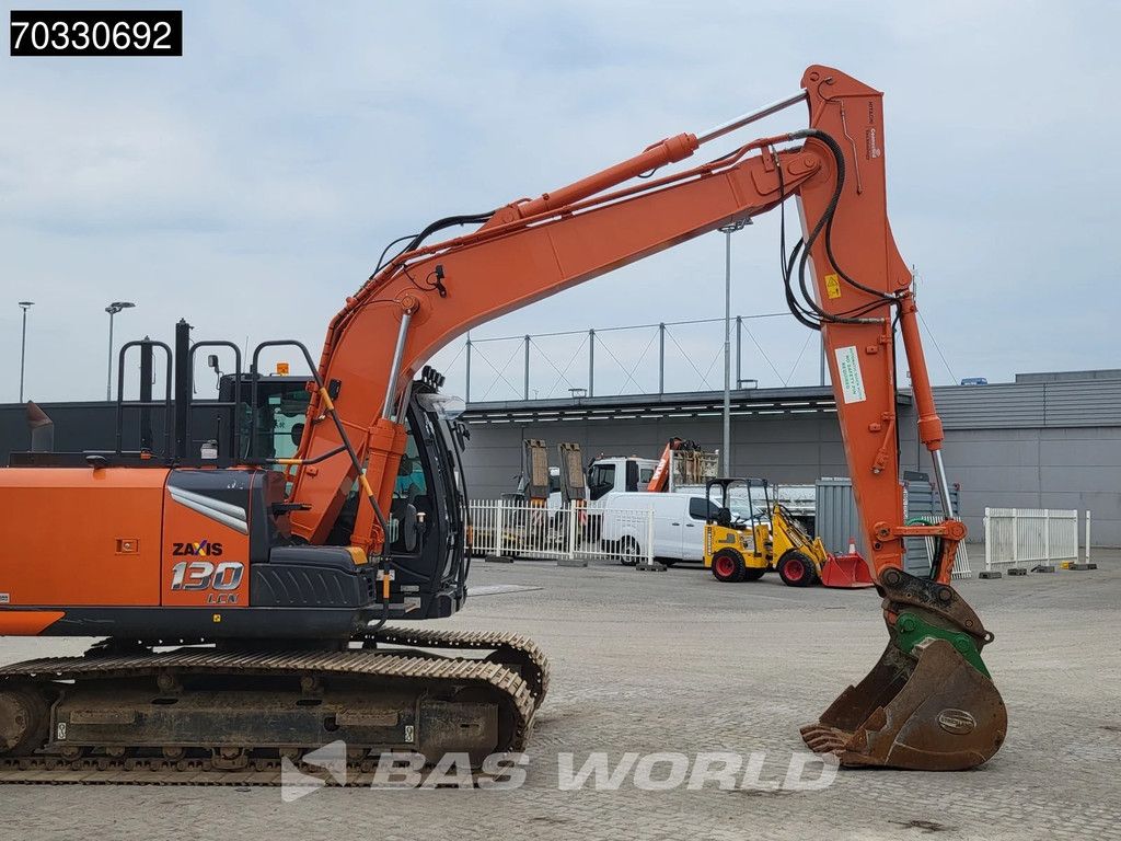 Hitachi ZX130 LCN -7 2 Buckets