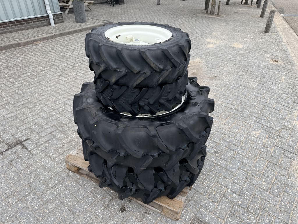 Mitas 360/70R24 & 240/70R16 Set Wielen