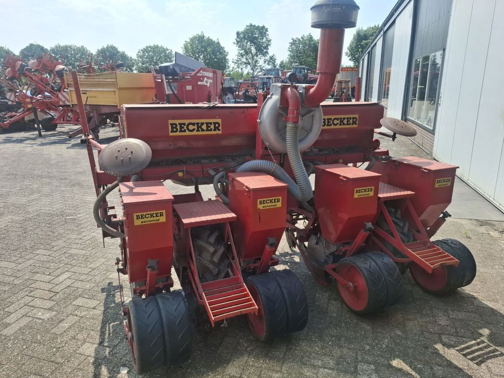Becker AEROMAT 4-RIJER