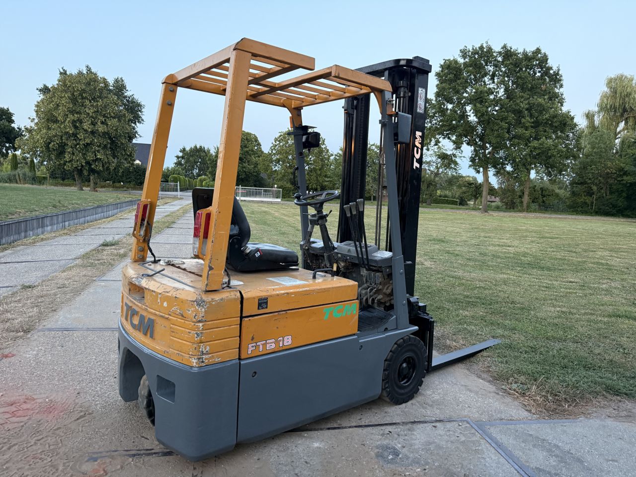 TCM 1800KG elektrische heftruck Sideshift goede accu