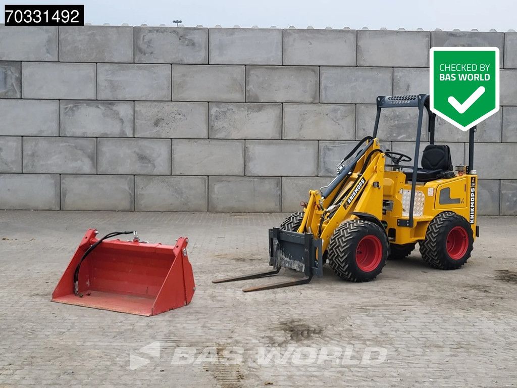 Knikmops 120 (No Giant G 2200)