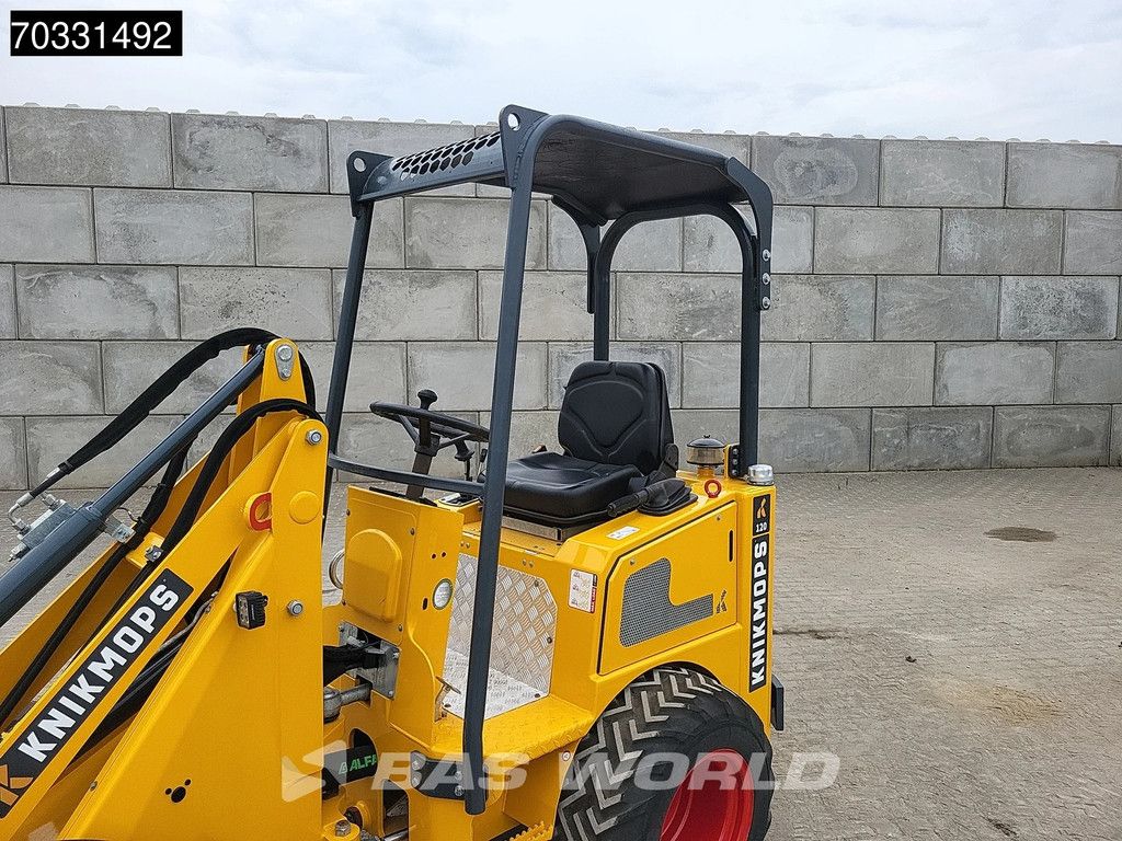 Knikmops 120 (No Giant G 2200)