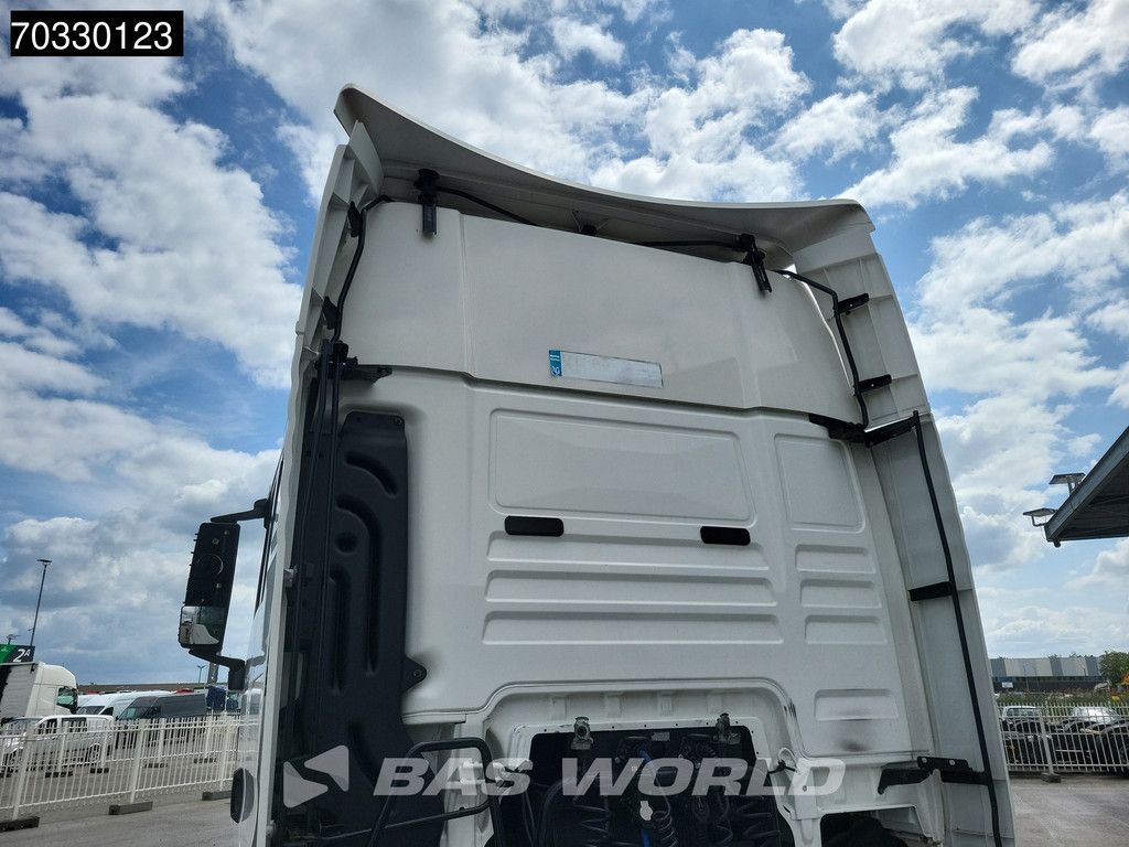 MAN TGX TGX 18.500 4X2 XXL Retarder 2x Tanks ADR