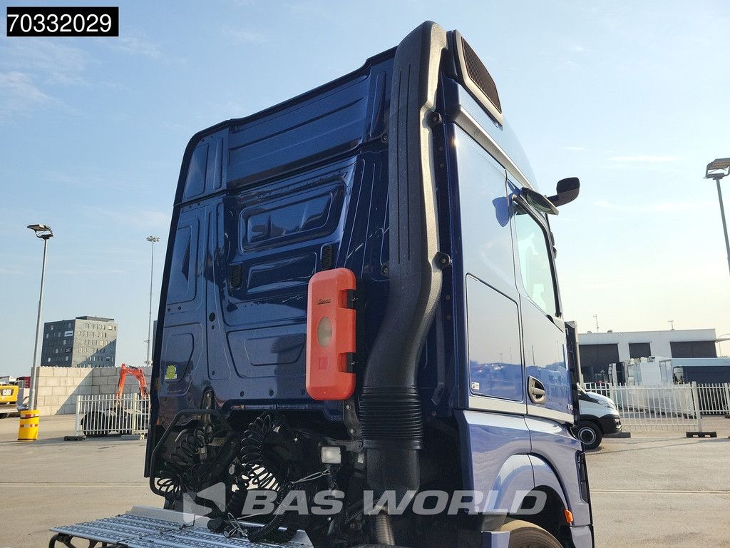 Mercedes Actros Actros 1846 4X2 BigSpace Retarder Full-Air Standklima PTO Navi Alcoa's