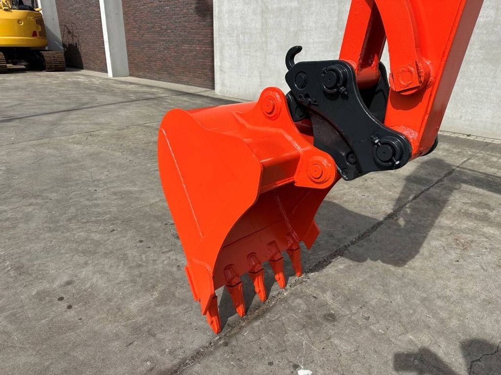 Midi excavator Kubota KX161-3SZ Diesel 2012
