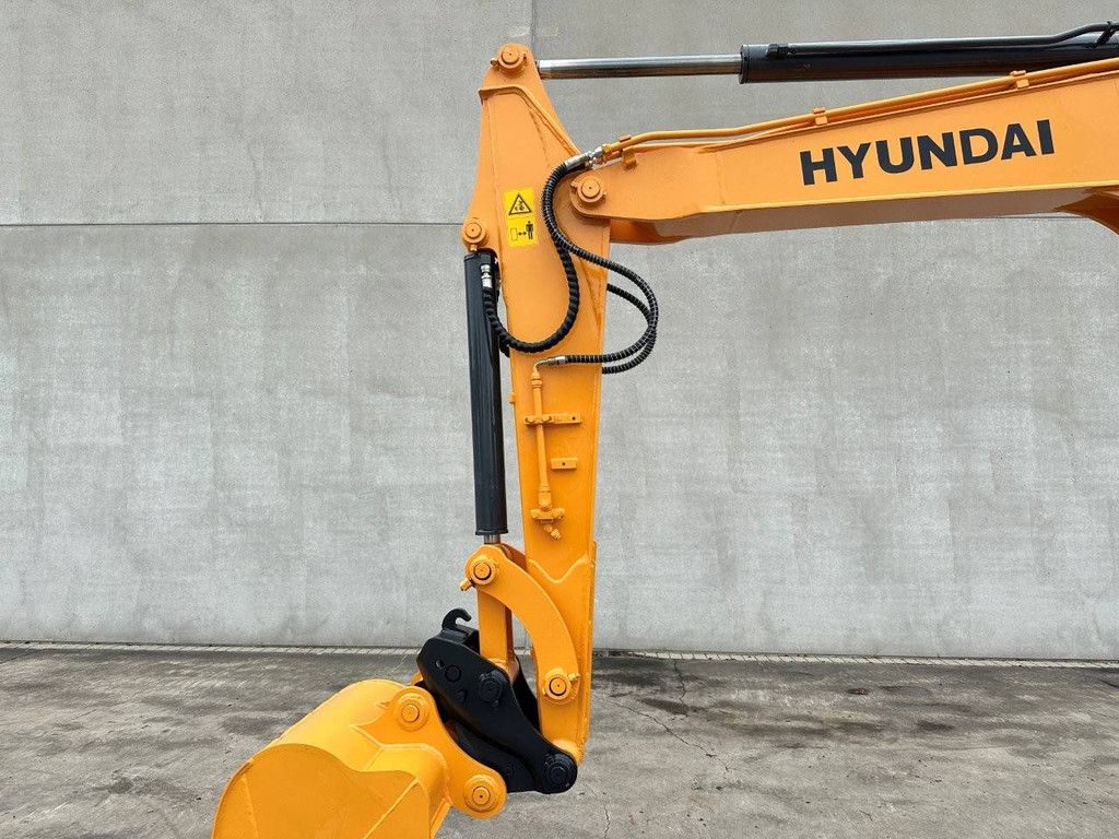 Midi excavator Hyundai R60VS Diesel 2016