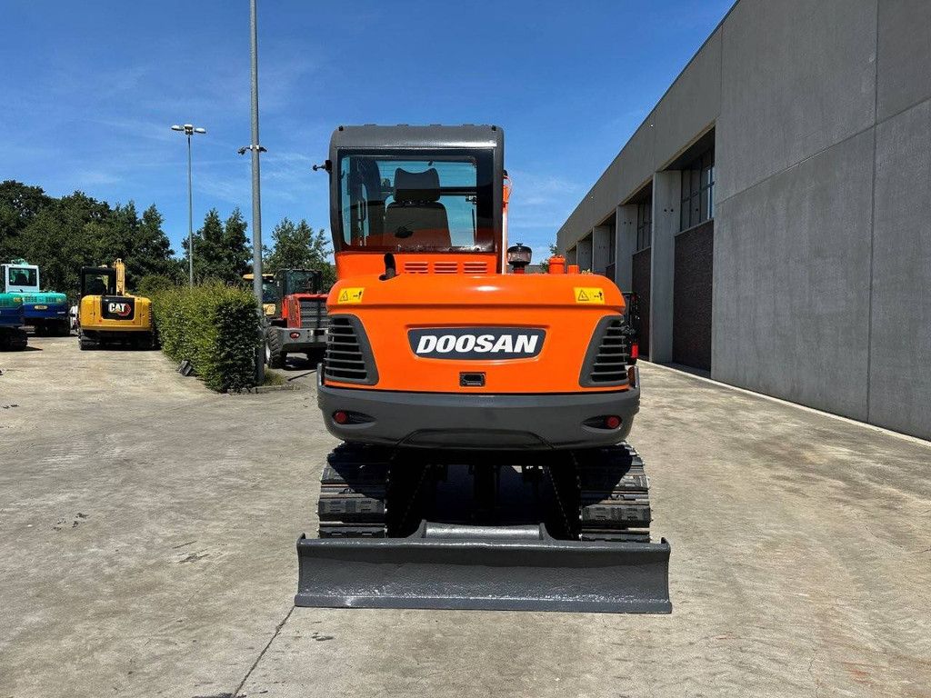 Doosan DX55-9C Diesel Midi Excavator 2018