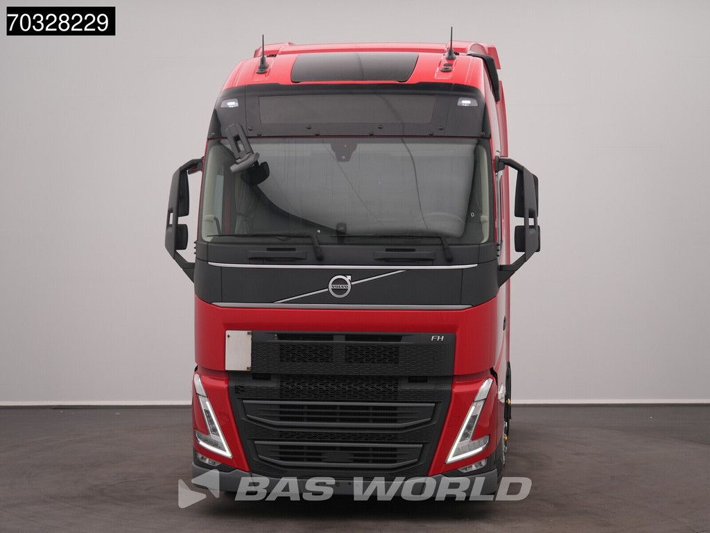 Volvo FH 460 4X2 XL Mega 2x Tanks ACC TÜV