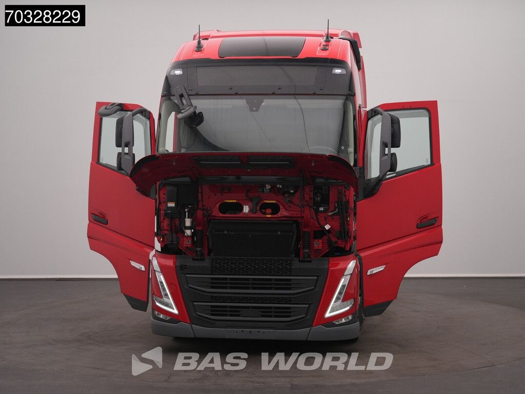 Volvo FH 460 4X2 XL Mega 2x Tanks ACC TÜV