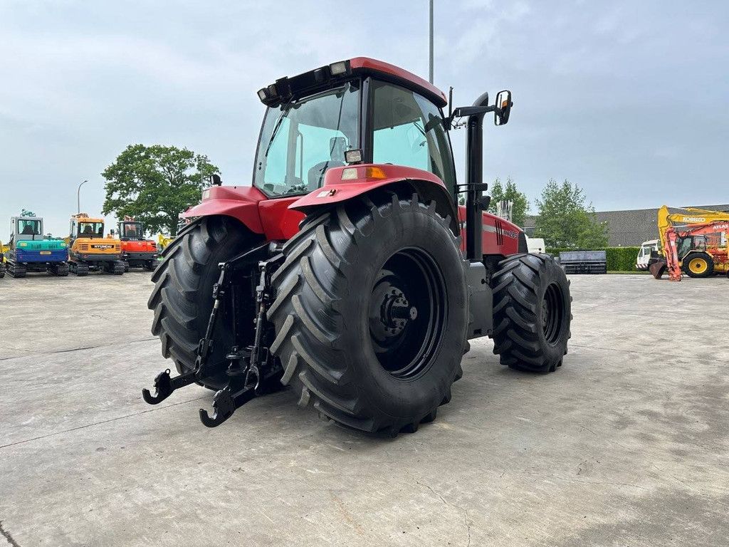 Agricultural tractor Case IH Magnum 285 4WD Diesel 2004