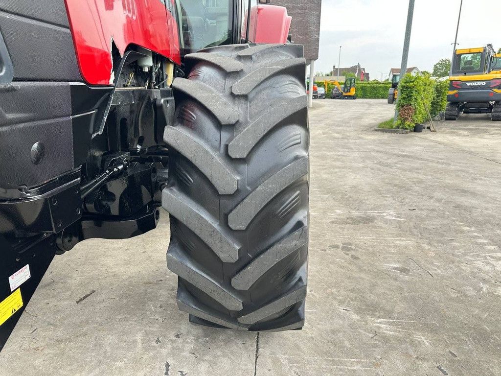 Agricultural tractor Case IH Magnum 285 4WD Diesel 2004