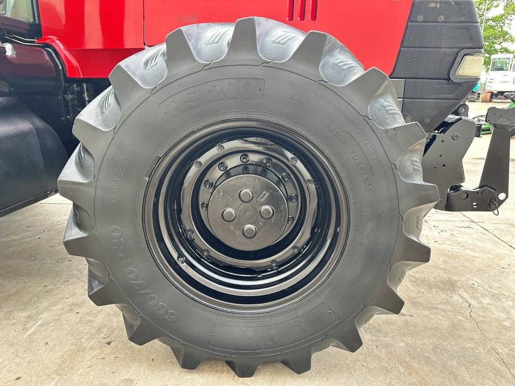 Agricultural tractor Case IH Magnum 285 4WD Diesel 2004