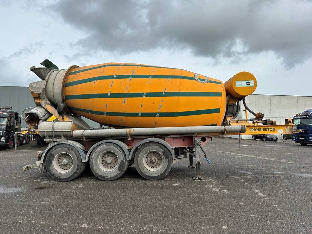 Concrete mixer MOL M12 2011