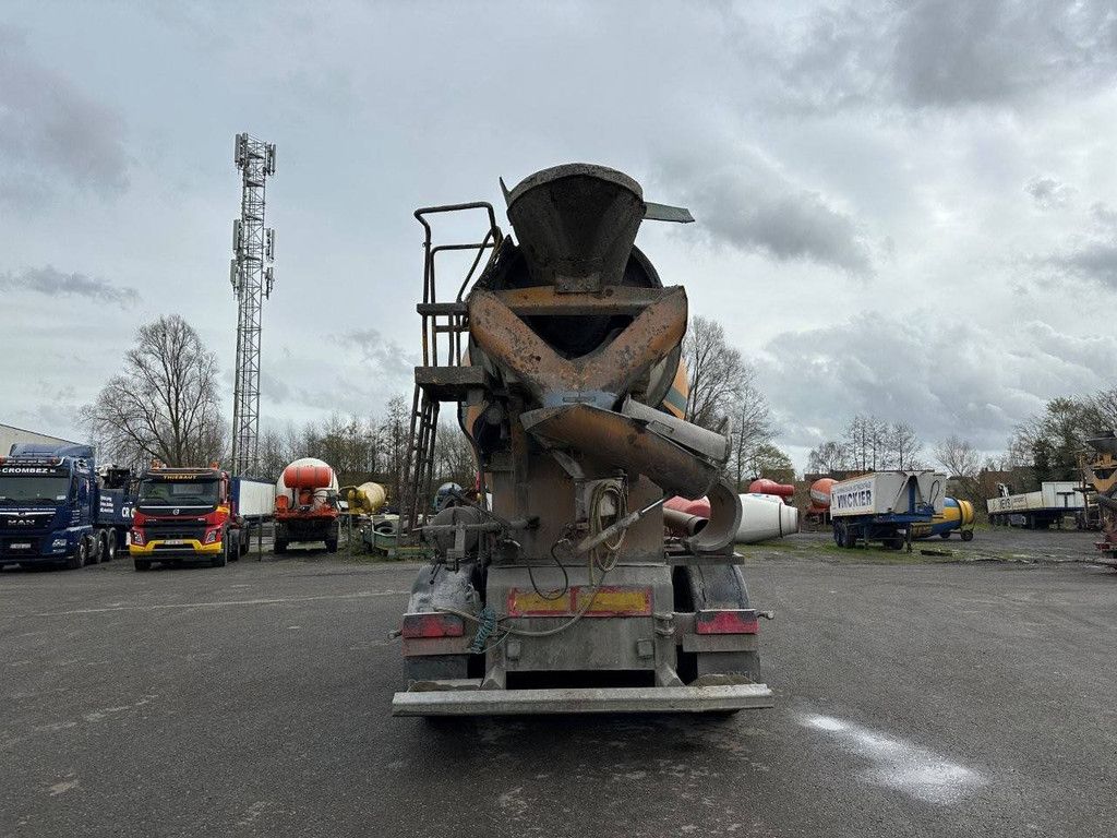 Concrete mixer MOL M12 2011