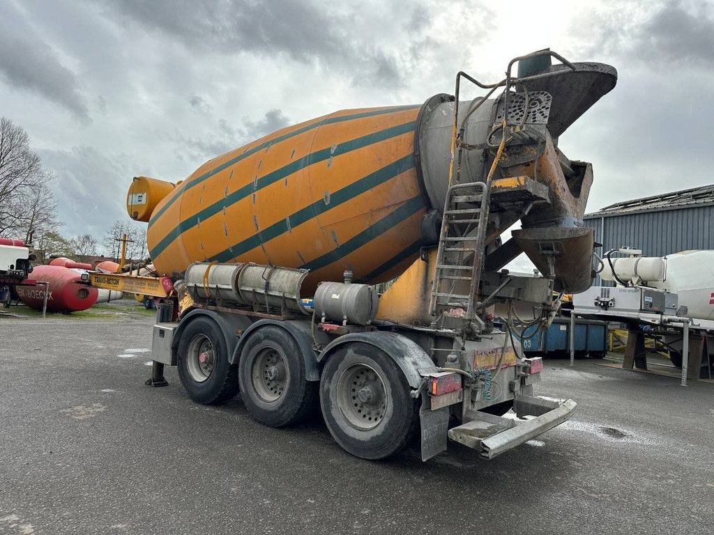 Concrete mixer MOL M12 2011