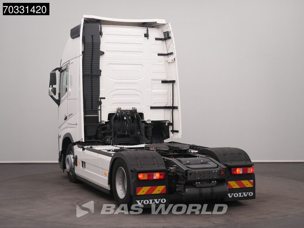 Volvo FH 500 4X2 XL 2x Tanks Standklima ACC TÜV