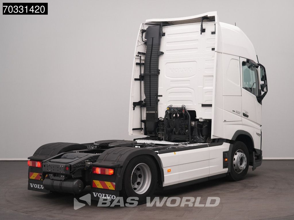 Volvo FH 500 4X2 XL 2x Tanks Standklima ACC TÜV