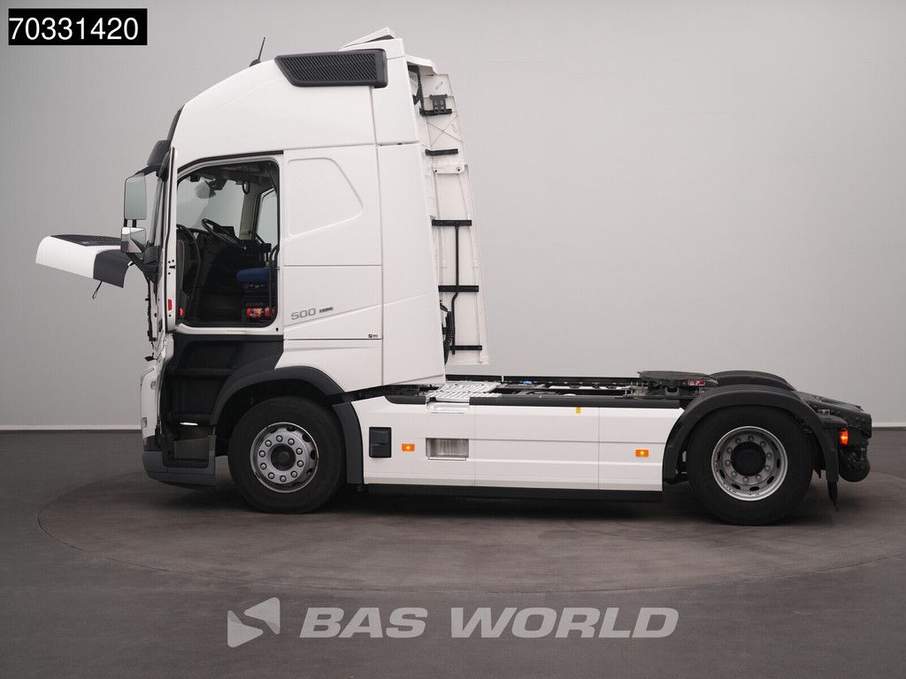 Volvo FH 500 4X2 XL 2x Tanks Standklima ACC TÜV