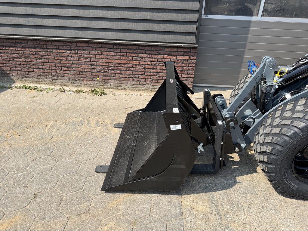 GIANT G2700 X-TRA HD+ minishovel NIEUW (tandempomp stabilo giekvering enz)