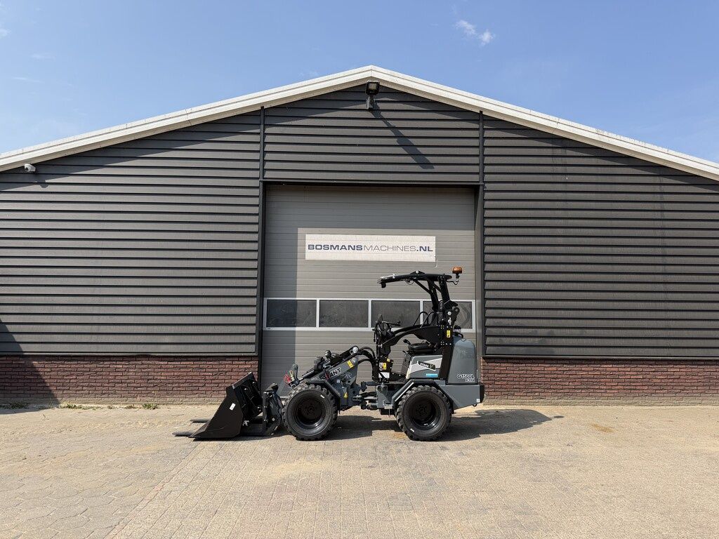 Giant G1500L X-TRA minishovel NIEUW giekvering €625 LEASE