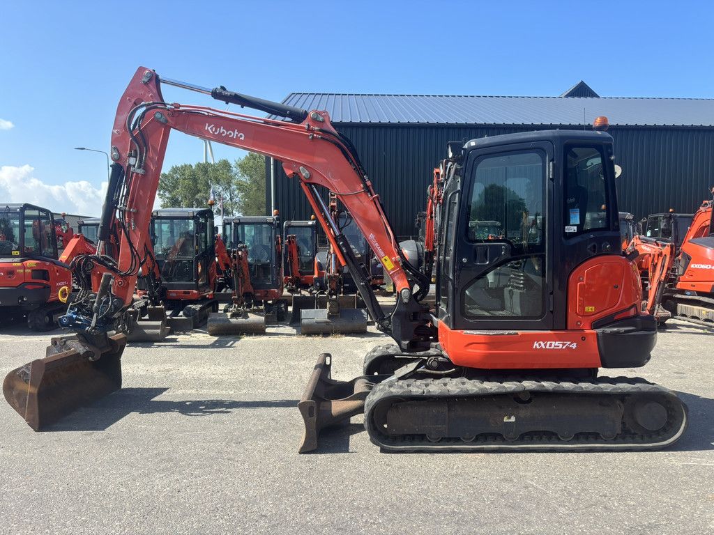 KUBOTA KX57-4