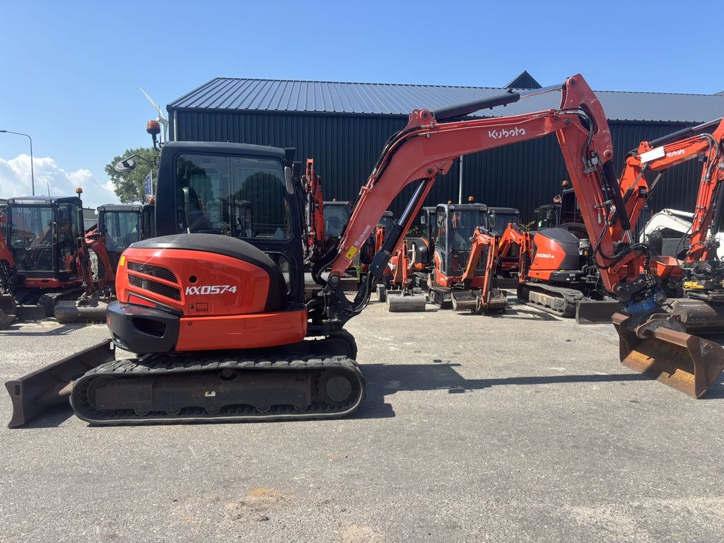 KUBOTA KX57-4