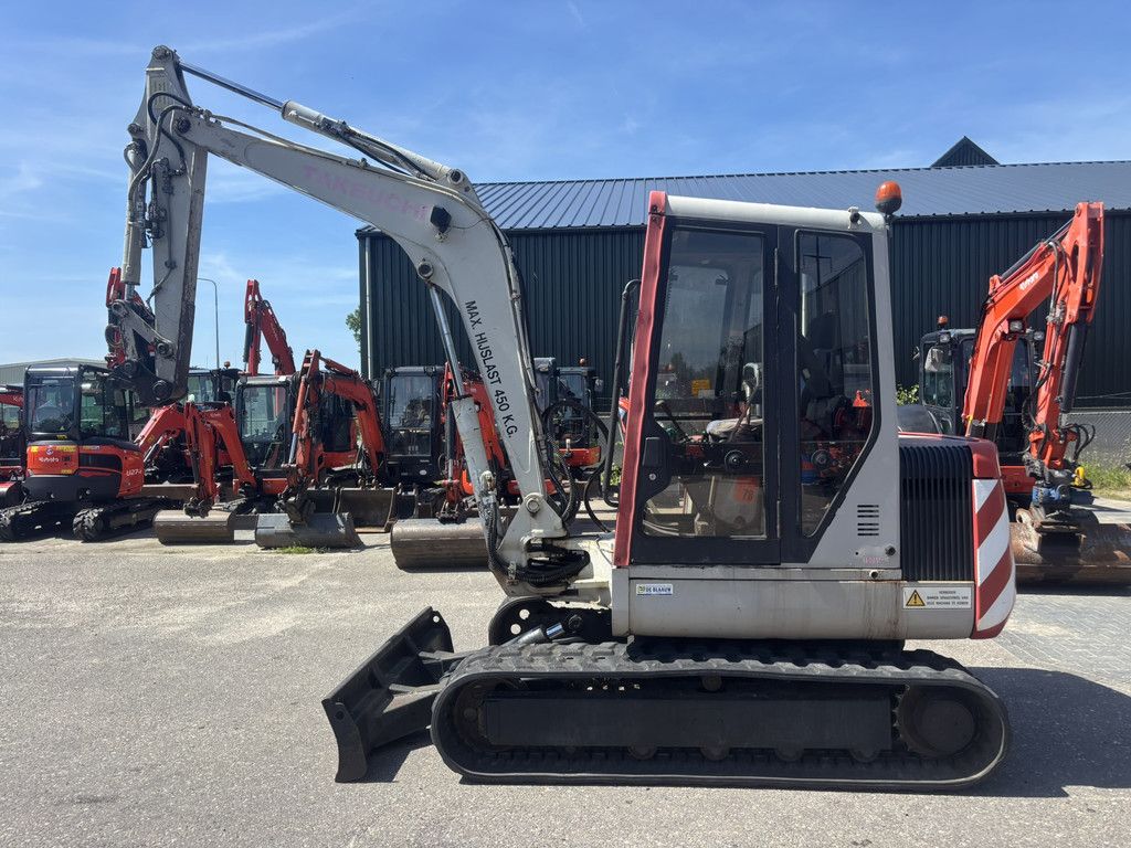 TAKEUCHI TB045
