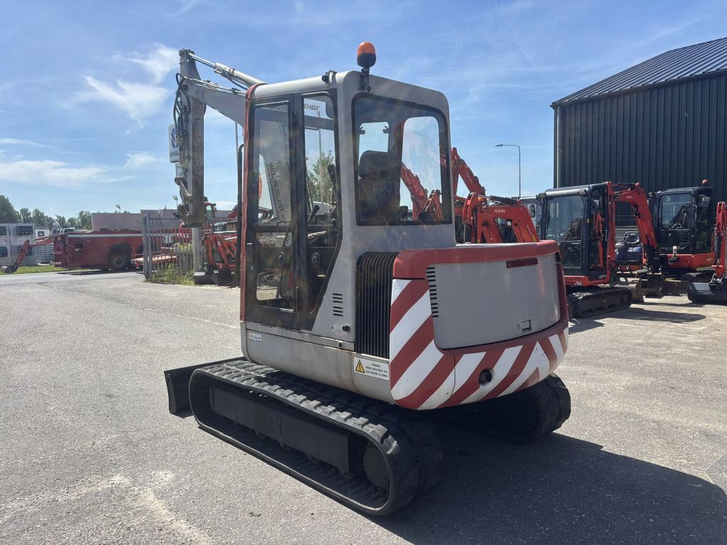 TAKEUCHI TB045