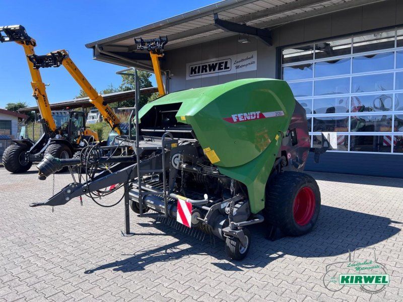 Fendt Rotana 2125F