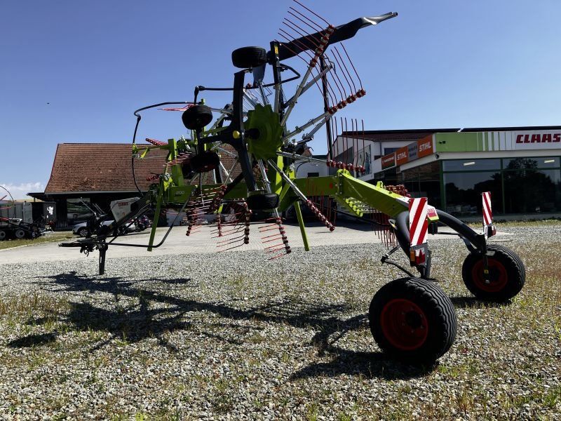 Claas LINER 1700