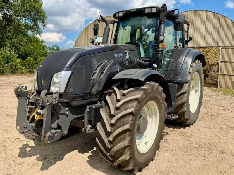 Valtra T-213 Versu FKH FZW