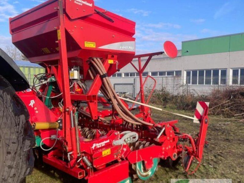 Kverneland S-DRILL