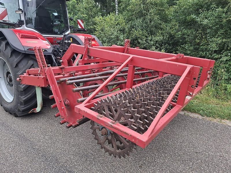 Eigenbau mit Rohrstabwalze und Zackenringwalze