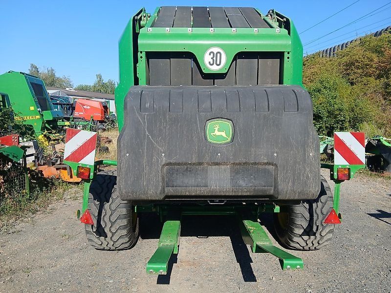 John Deere V 451G