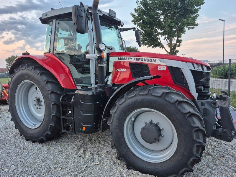Massey Ferguson 7S.180 Dyna 6