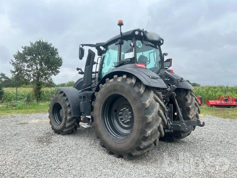 Valtra Q285
