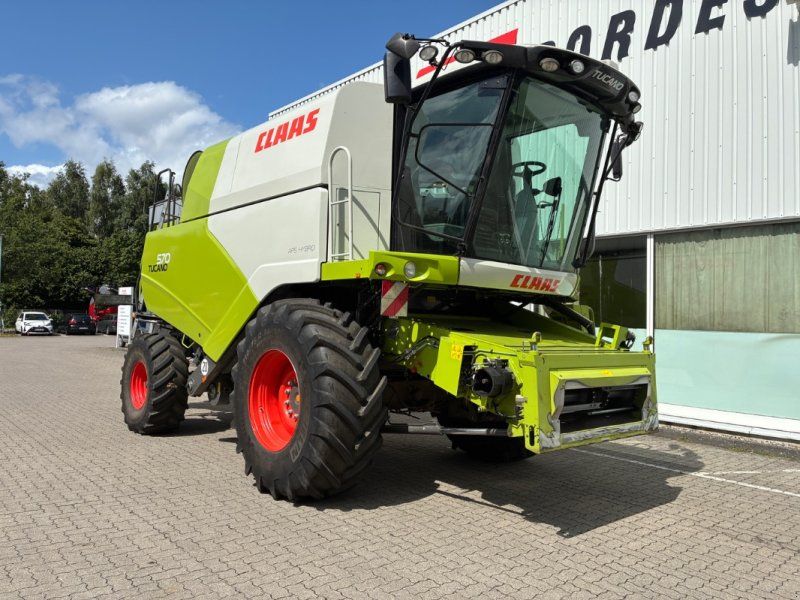 Claas TUCANO 570 + VARIO 680