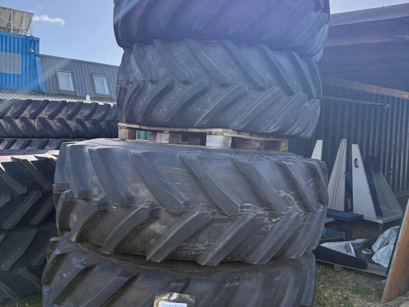Michelin 600/65 R34 + 650/85 R38