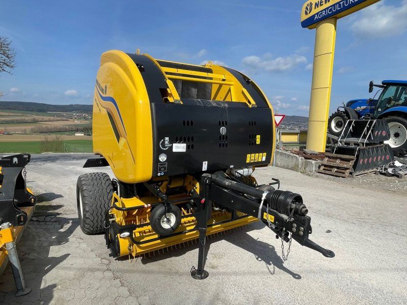 New Holland Roll Belt 180 Cropcutter