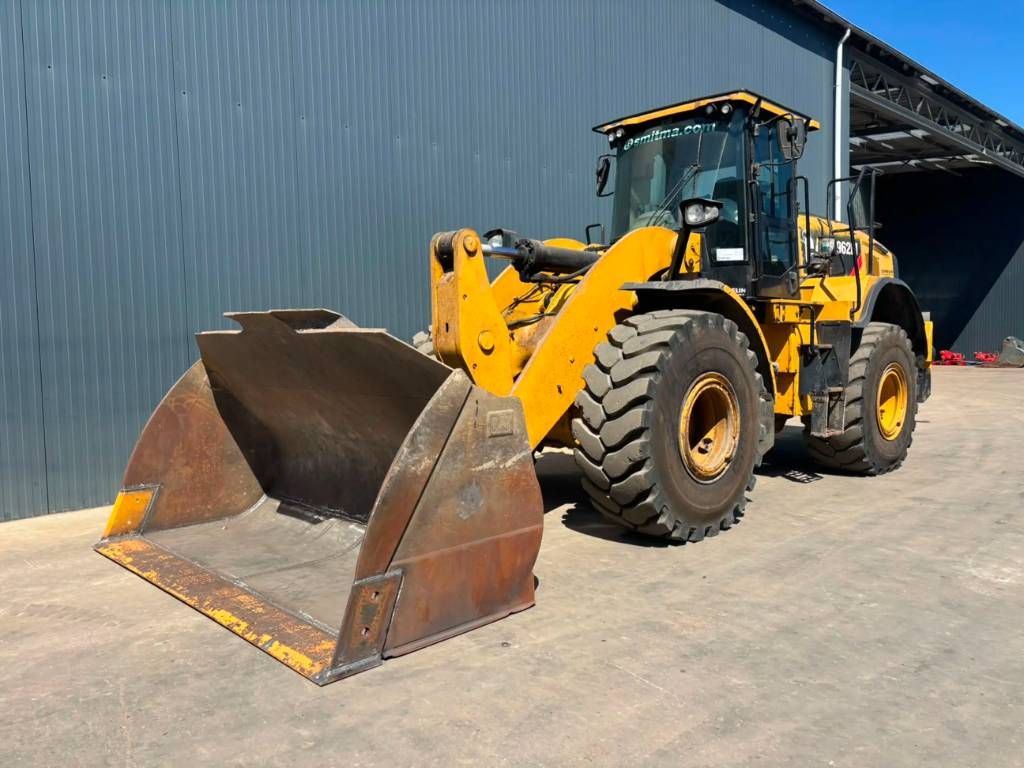 CAT 962 M