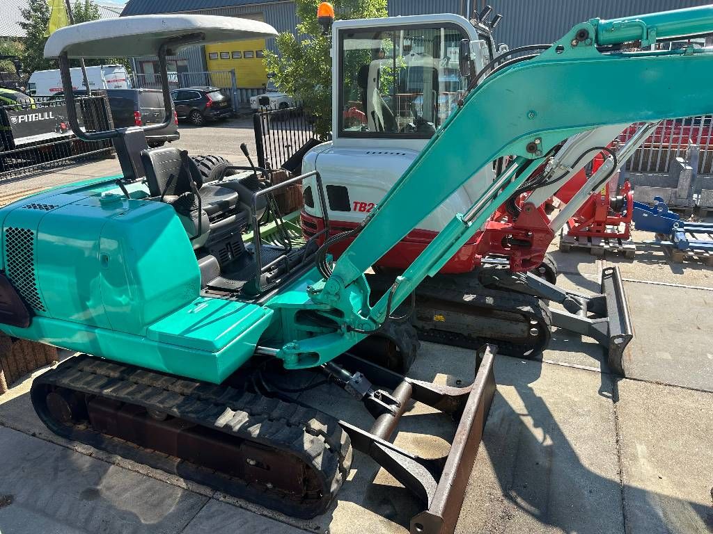 Komatsu PC 30-7