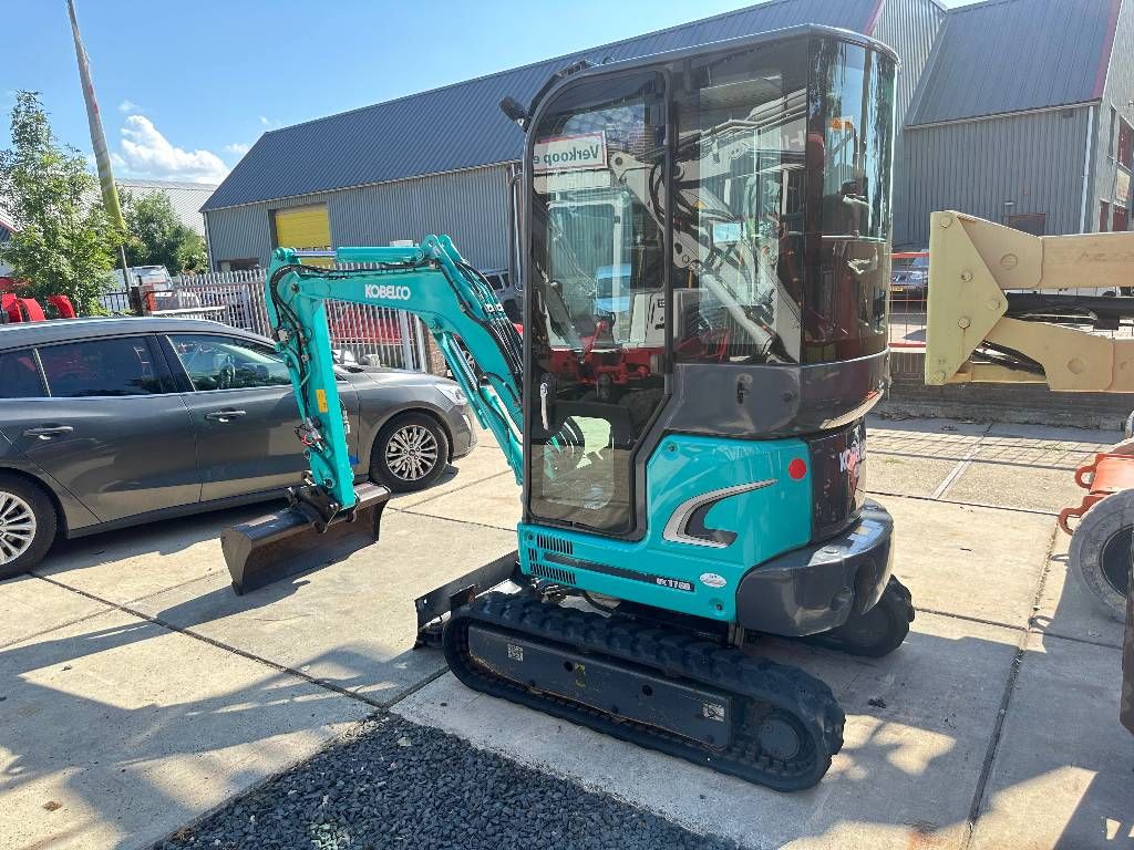 Kobelco SK 17 SR-3