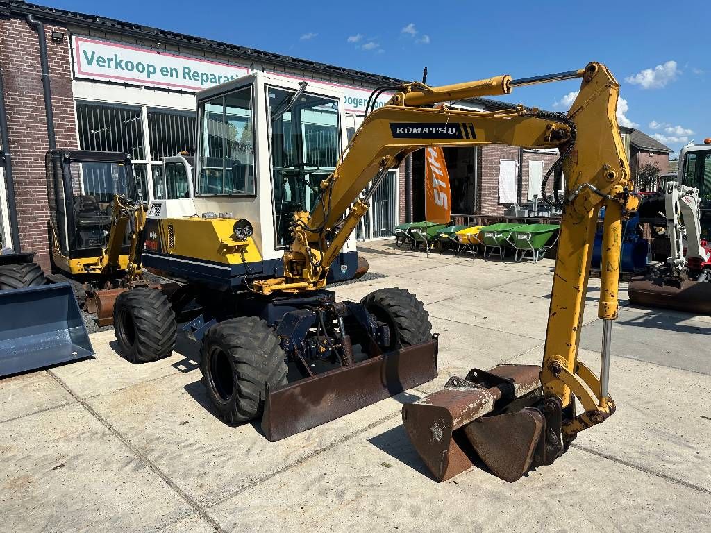 Komatsu PW30