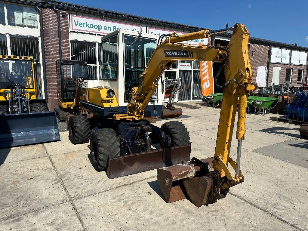 Komatsu PW30
