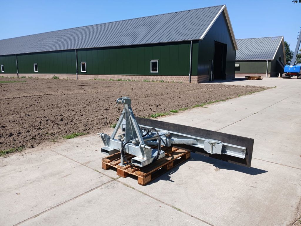 Rubberschuif 2.70m hydraulisch zwenkbaar