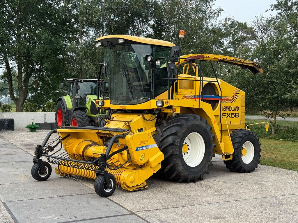 New Holland FX 58 FX 58 Hakselaar Airco 40 KM READY TO WORK